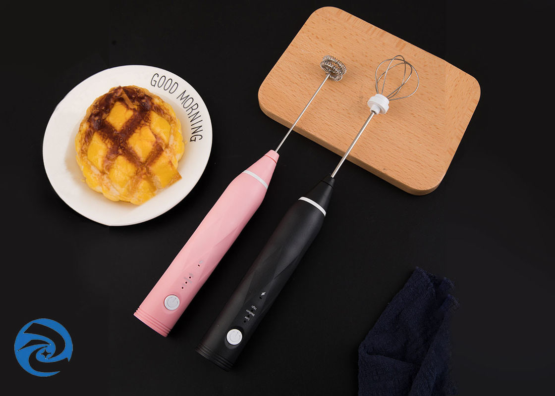 Batteur rechargeable tenu dans la main d'oeufs des mélangeurs 0.5A USB de support de ménage